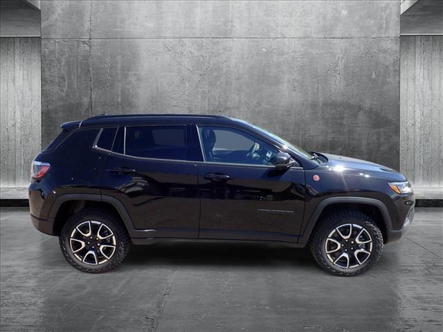 new 2024 Jeep Compass car, priced at $30,798