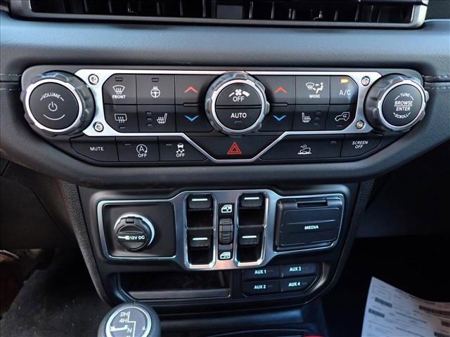new 2025 Jeep Gladiator car, priced at $51,079