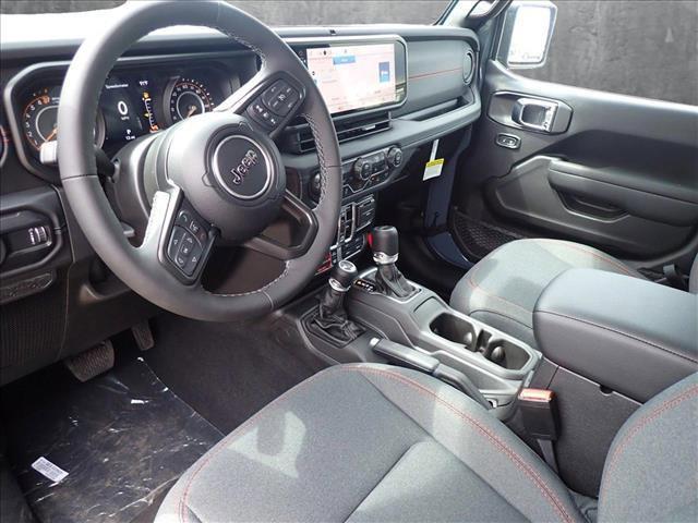 new 2025 Jeep Gladiator car, priced at $58,674