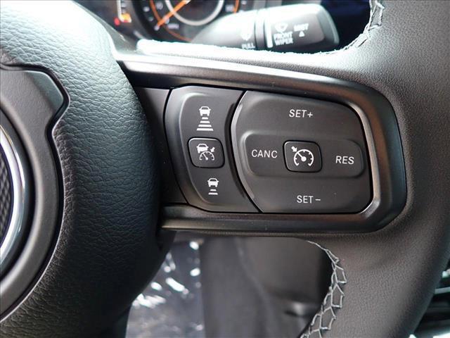 new 2025 Jeep Gladiator car, priced at $58,674