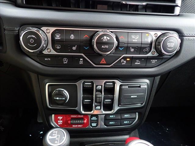 new 2025 Jeep Gladiator car, priced at $58,674