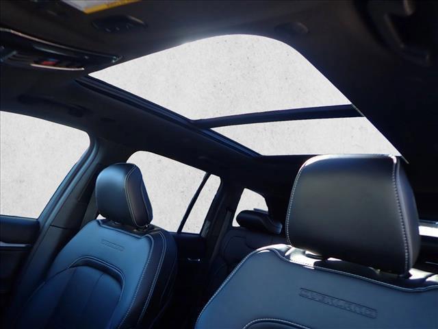 new 2025 Jeep Grand Cherokee car, priced at $58,534