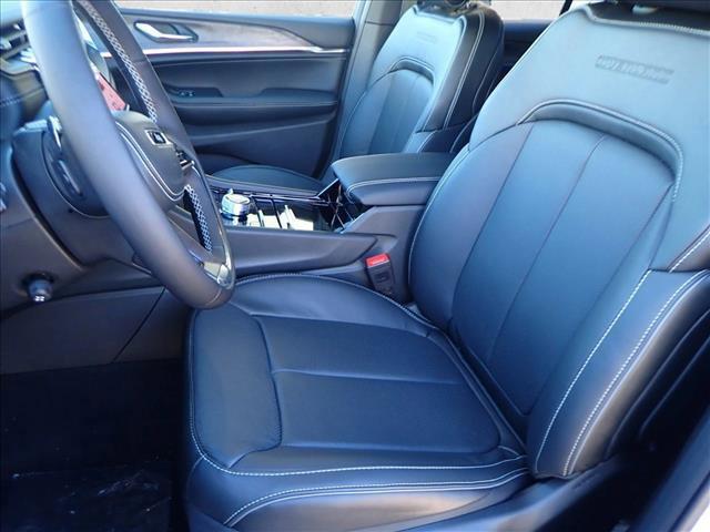 new 2025 Jeep Grand Cherokee car, priced at $58,534