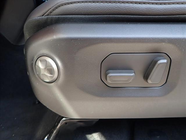 new 2025 Jeep Wrangler car, priced at $57,324