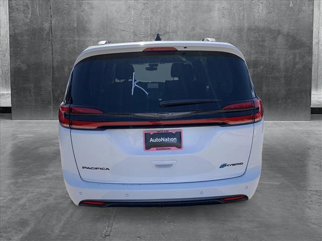 new 2024 Chrysler Pacifica Hybrid car, priced at $54,799