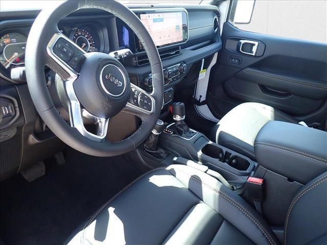 new 2025 Jeep Wrangler car, priced at $53,324