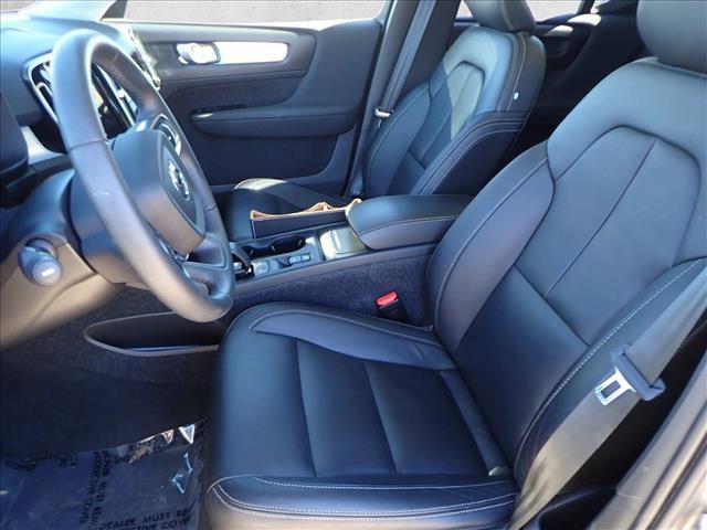 used 2022 Volvo XC40 car, priced at $25,399