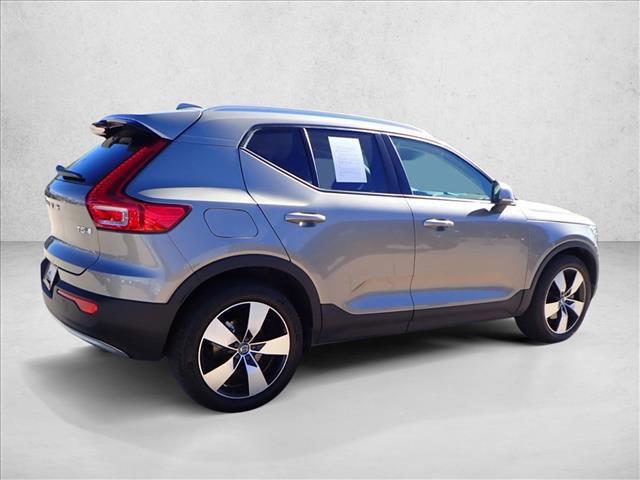 used 2022 Volvo XC40 car, priced at $25,399