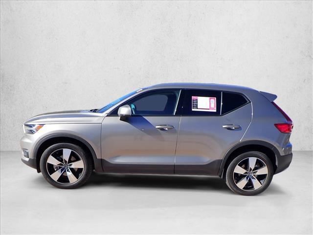 used 2022 Volvo XC40 car, priced at $25,399