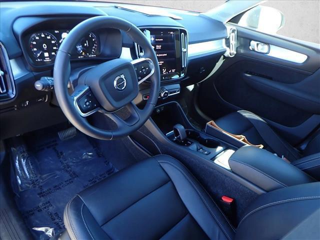 used 2022 Volvo XC40 car, priced at $25,399
