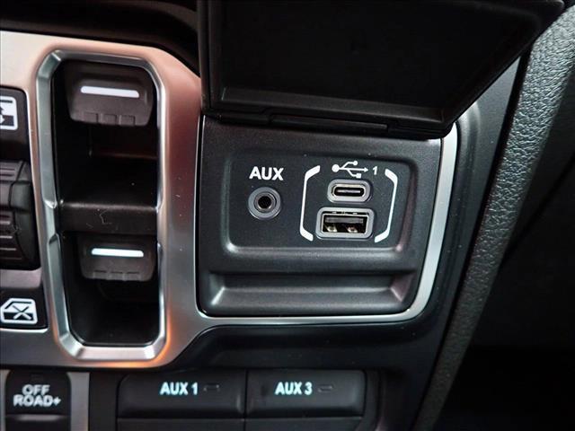 new 2025 Jeep Gladiator car, priced at $49,129