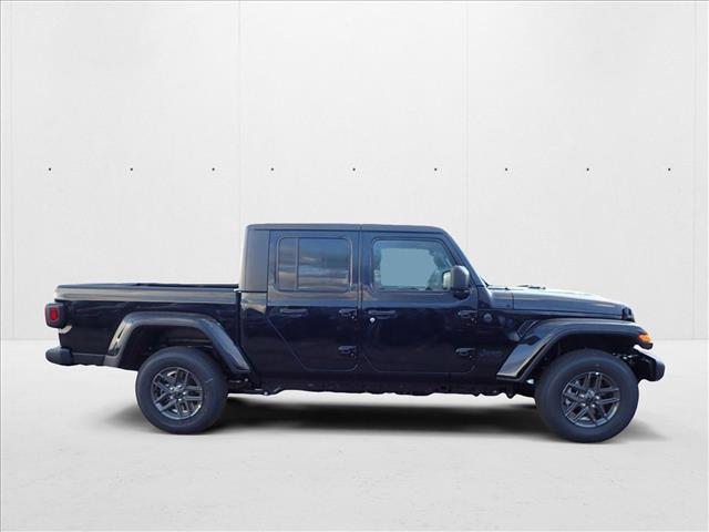 new 2025 Jeep Gladiator car, priced at $47,024