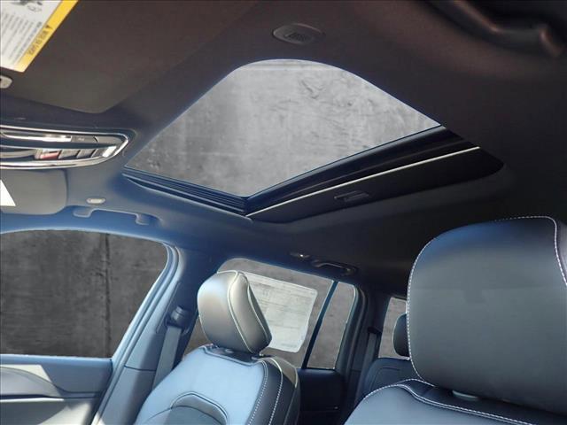 new 2025 Jeep Grand Cherokee car, priced at $51,044