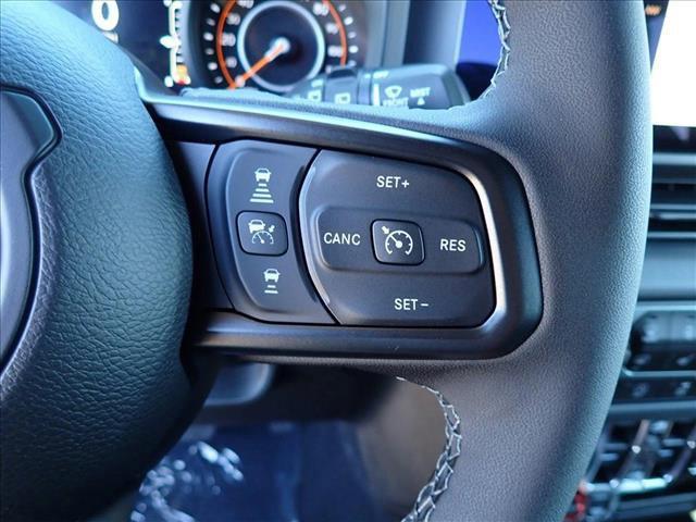 new 2025 Jeep Wrangler car, priced at $74,454