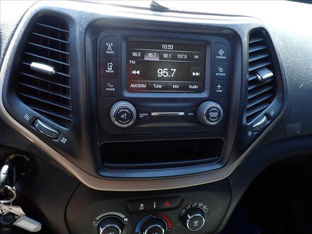 used 2014 Jeep Cherokee car, priced at $11,549