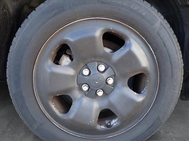 used 2014 Jeep Cherokee car, priced at $10,250