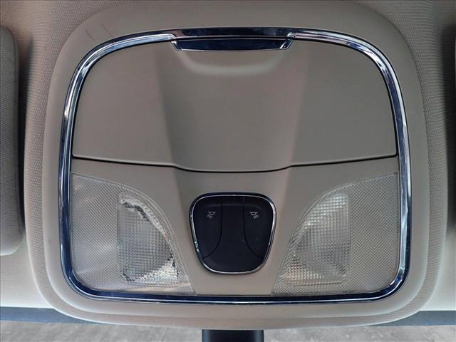 used 2014 Jeep Cherokee car, priced at $11,549
