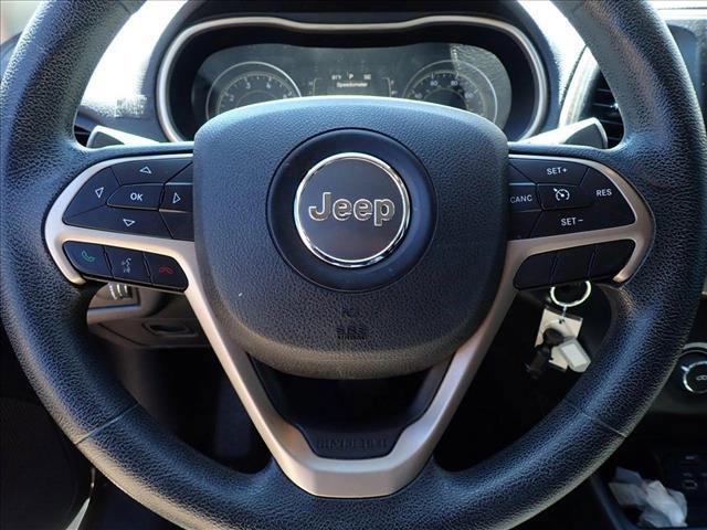 used 2014 Jeep Cherokee car, priced at $11,549