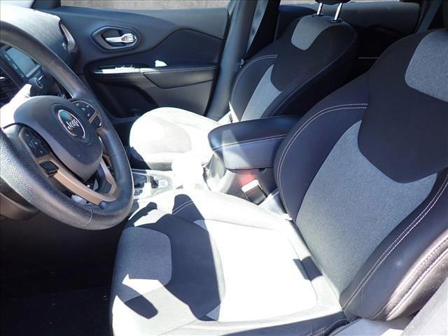 used 2014 Jeep Cherokee car, priced at $11,549