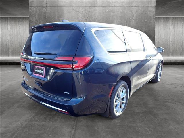 new 2025 Chrysler Pacifica car, priced at $55,024