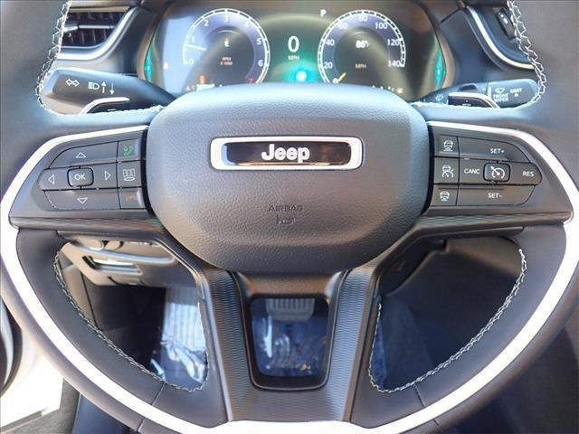 used 2023 Jeep Grand Cherokee car, priced at $36,290