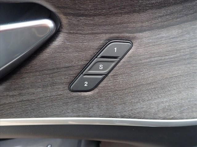 new 2025 Jeep Grand Cherokee car, priced at $52,014