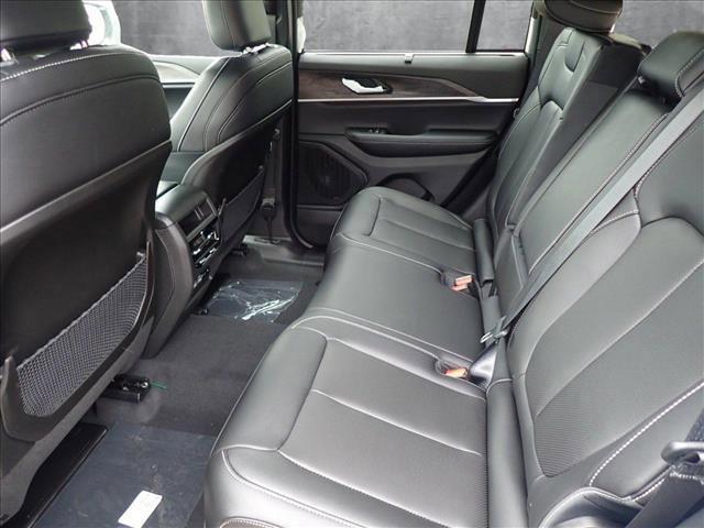 new 2025 Jeep Grand Cherokee car, priced at $53,186