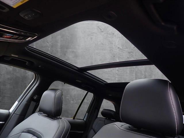new 2025 Jeep Grand Cherokee car, priced at $53,186