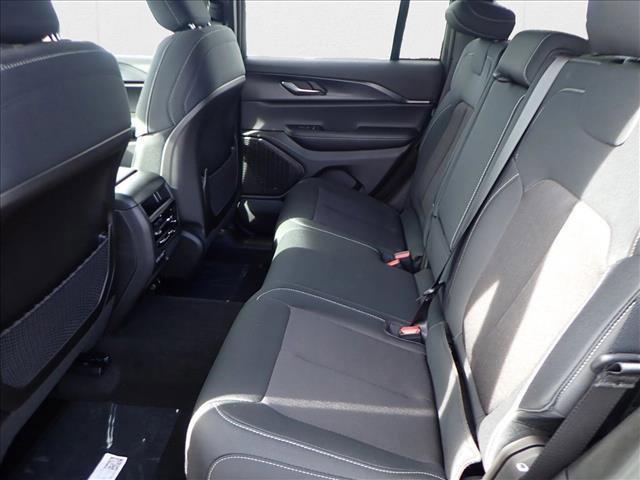 new 2025 Jeep Grand Cherokee car, priced at $42,719