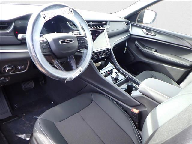 new 2025 Jeep Grand Cherokee car, priced at $42,719