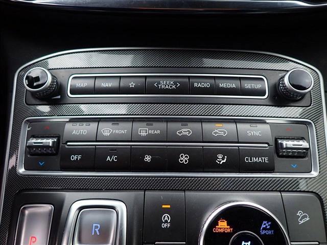 used 2023 Hyundai Santa Fe car, priced at $23,083