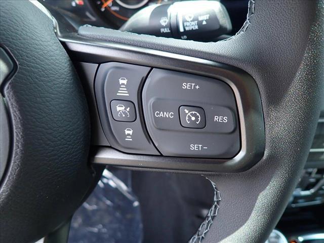 new 2025 Jeep Gladiator car, priced at $57,174