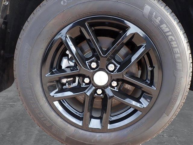used 2024 Jeep Grand Cherokee L car, priced at $35,839