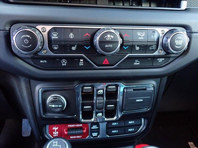 new 2025 Jeep Gladiator car, priced at $57,179