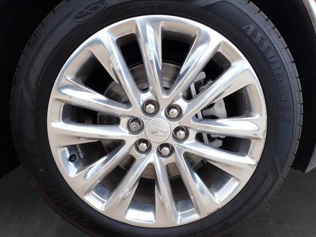 used 2017 Cadillac XT5 car, priced at $20,750
