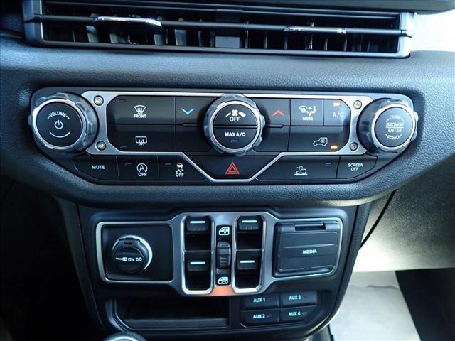 new 2025 Jeep Gladiator car, priced at $45,099