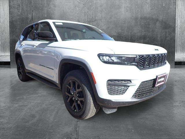 new 2025 Jeep Grand Cherokee car, priced at $46,104