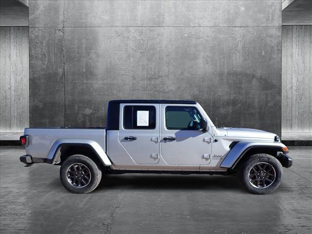 used 2023 Jeep Gladiator car, priced at $33,386