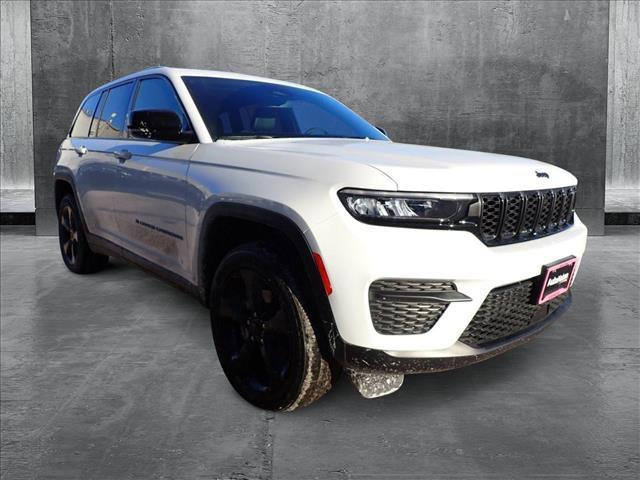 new 2024 Jeep Grand Cherokee car, priced at $42,699