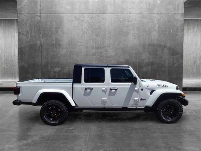 new 2024 Jeep Gladiator car, priced at $43,802