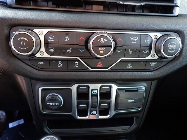 new 2025 Jeep Gladiator car, priced at $48,279