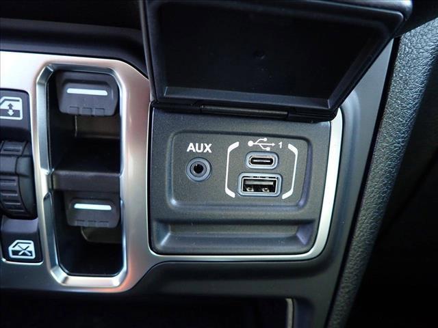 new 2025 Jeep Gladiator car, priced at $51,529