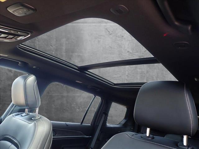 new 2025 Jeep Grand Cherokee L car, priced at $58,559