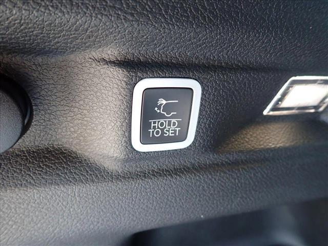 new 2025 Jeep Grand Cherokee L car, priced at $58,559