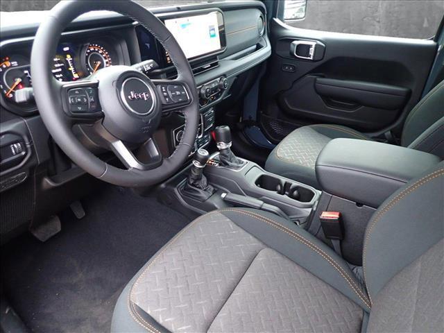 new 2025 Jeep Gladiator car, priced at $53,344