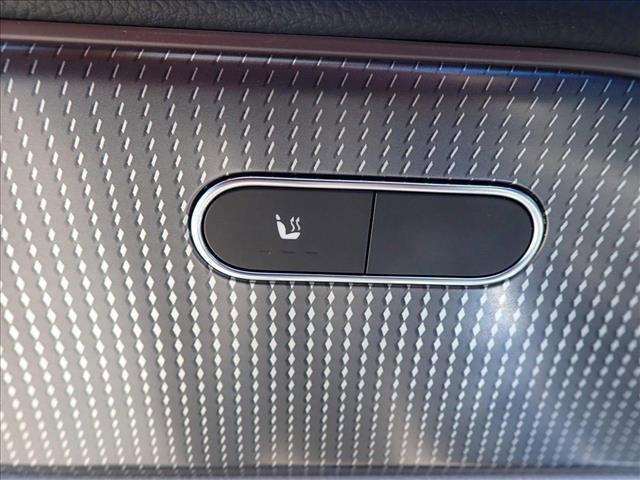 used 2022 Mercedes-Benz GLB 250 car, priced at $29,000