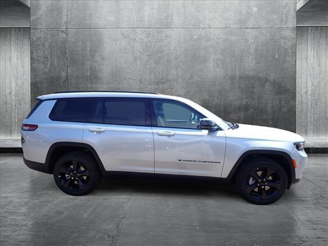 new 2025 Jeep Grand Cherokee L car, priced at $52,019