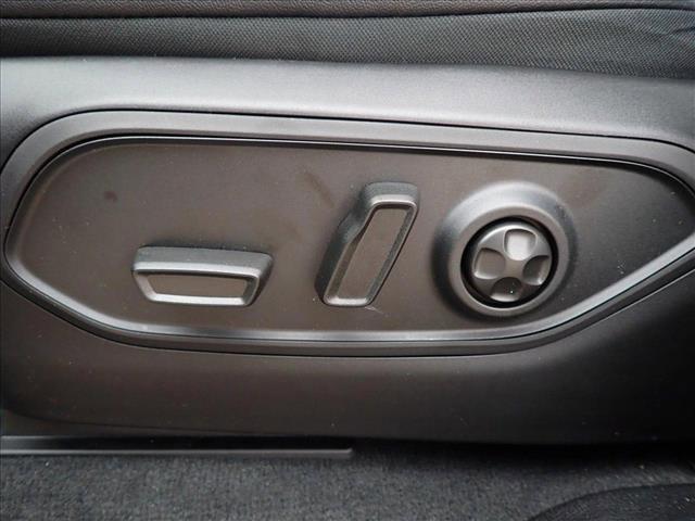 new 2025 Jeep Grand Cherokee car, priced at $46,519