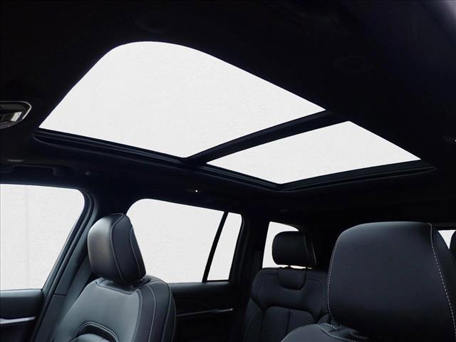 new 2025 Jeep Grand Cherokee car, priced at $46,519