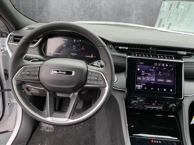 new 2025 Jeep Grand Cherokee car, priced at $43,234